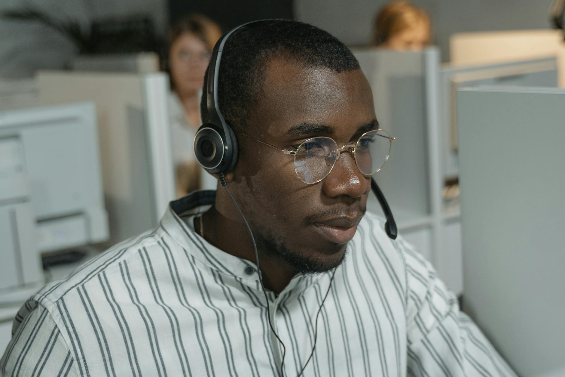 Best AI Assistants for SaaS Support in 2026: Top 5 Tools Compared